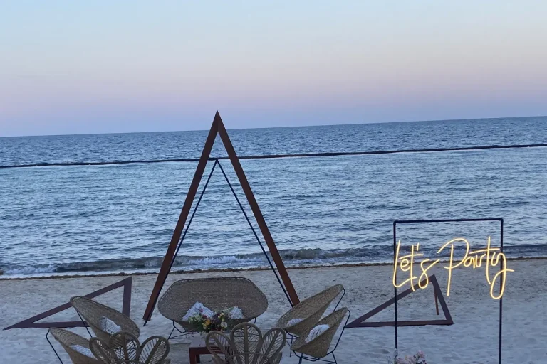 beach wedding